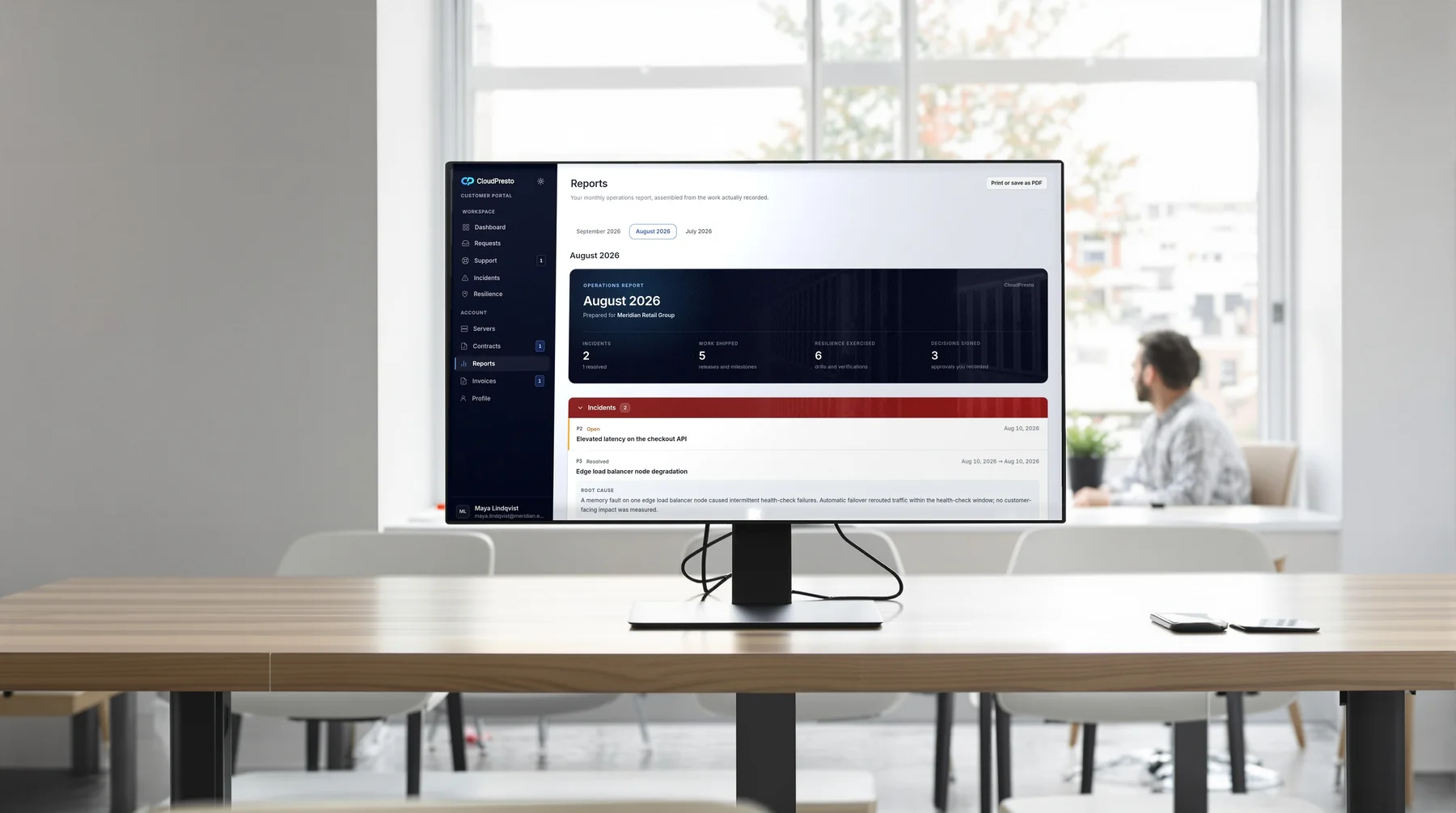 A delivery review: the portal's report on the meeting-room screen